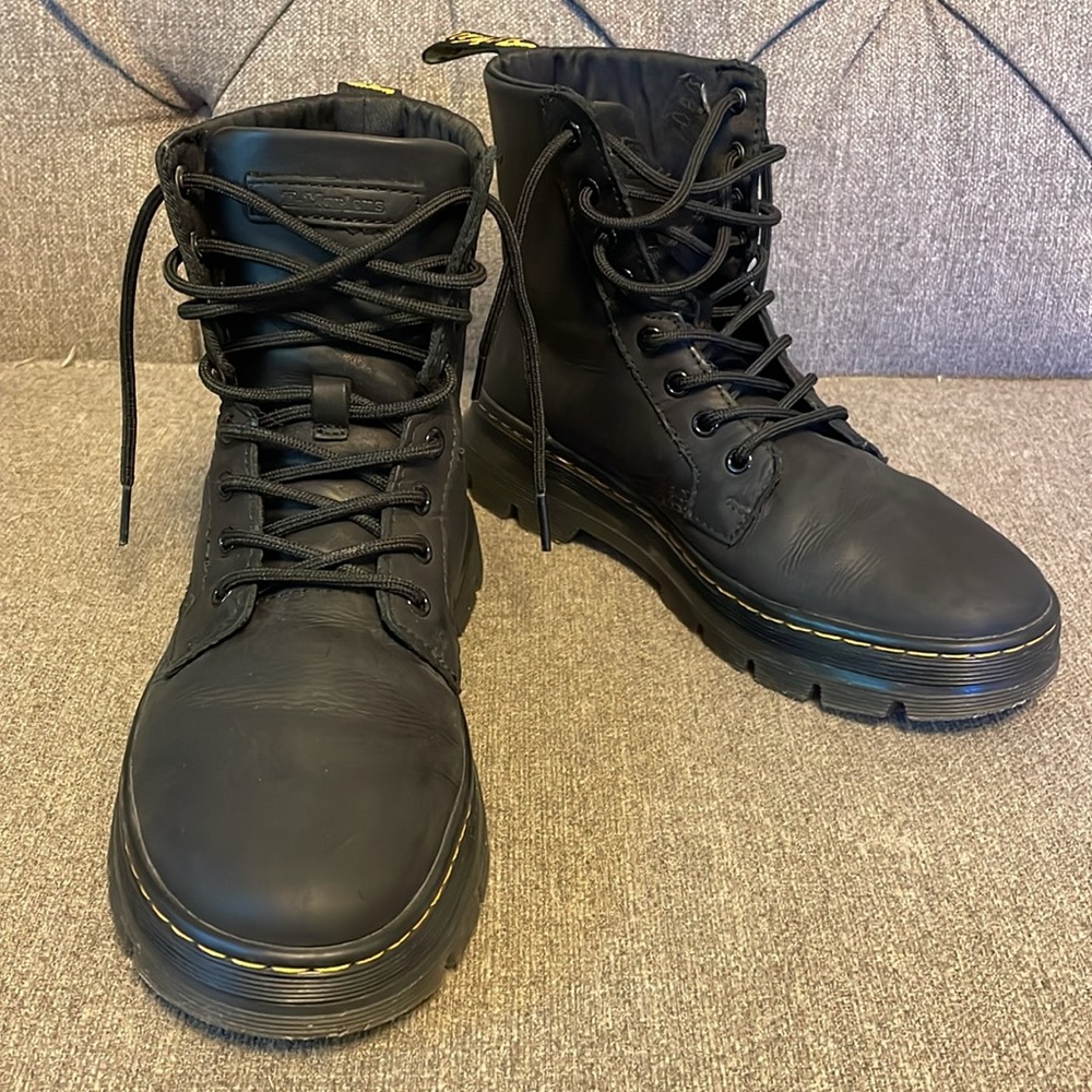 DR. MARTENS COMBS LEATHER CASUAL BOOTS - Picture 7 of 16